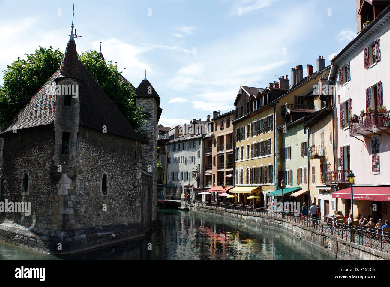Palais de l'Isle, Thiou fiume, sulla città di Annecy, Haute-Savoie, Rhône-Alpes, in Francia. Foto Stock