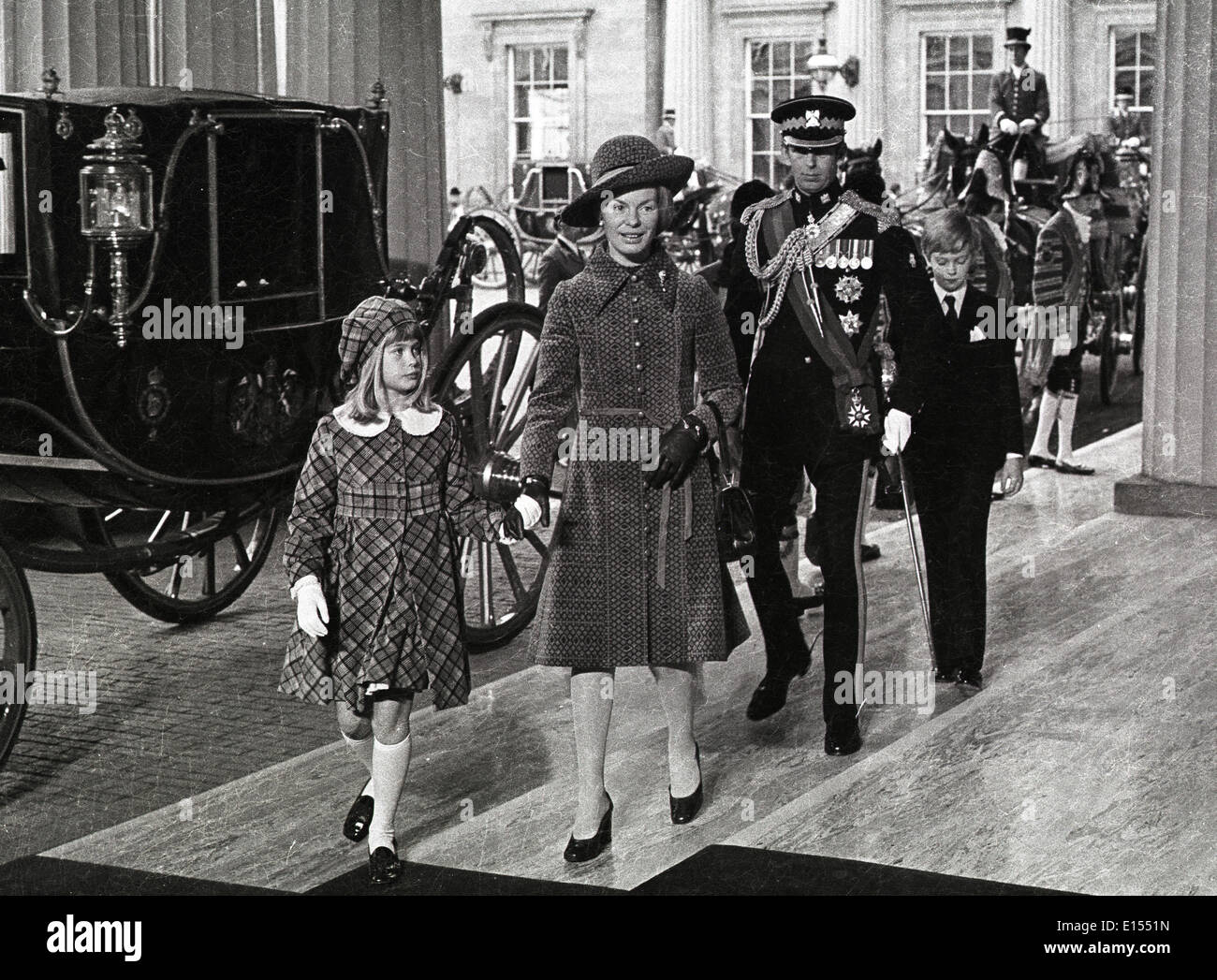 Il Duca e la Duchessa di Kent con la figlia Lady Helen Taylor al Matrimonio della principessa Anne 1973 Foto Stock