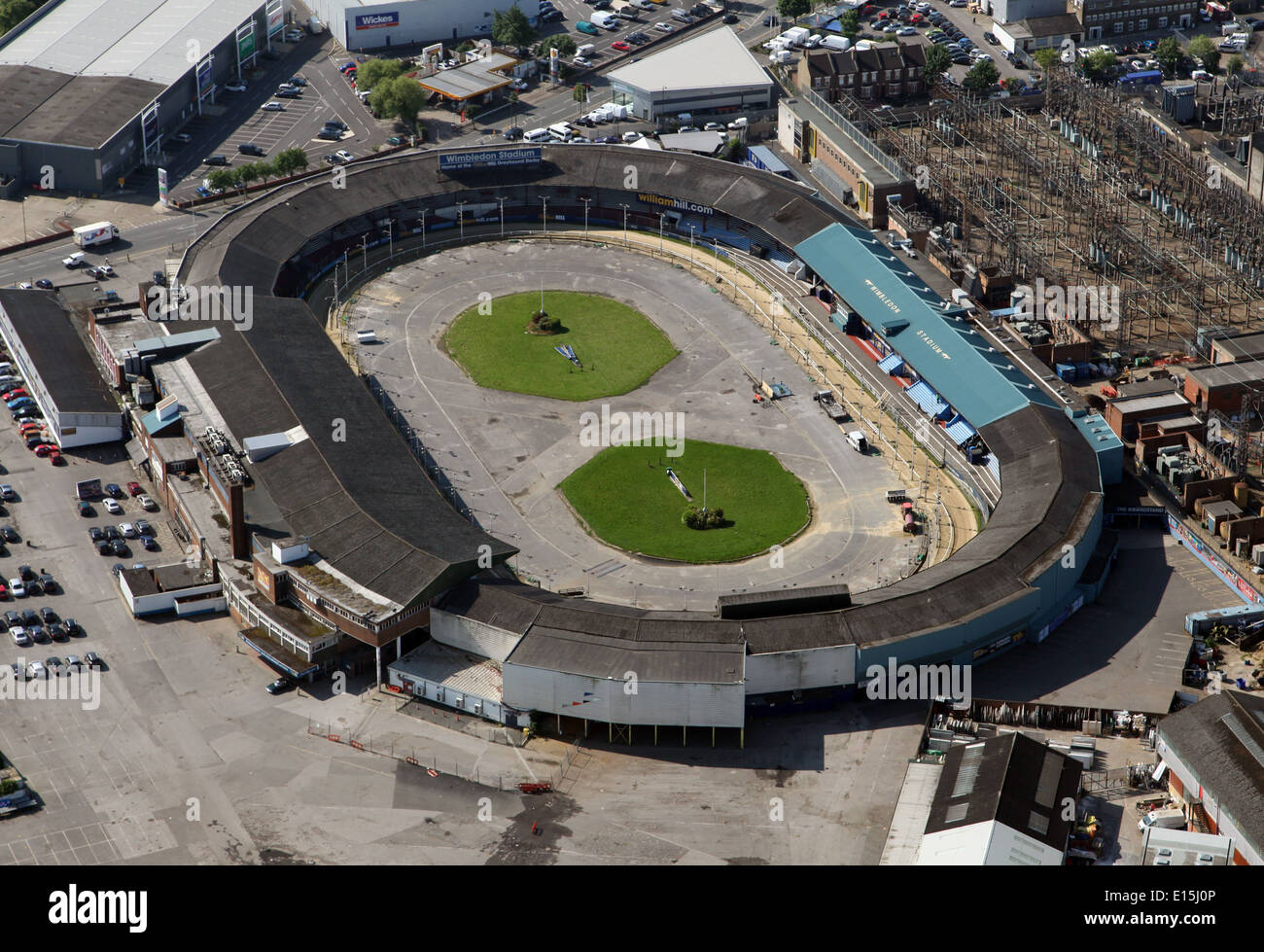 Vista aerea di Wimbledon Greyhound Stadium in South West London, utilizzato anche per speedway e stock car racing Foto Stock