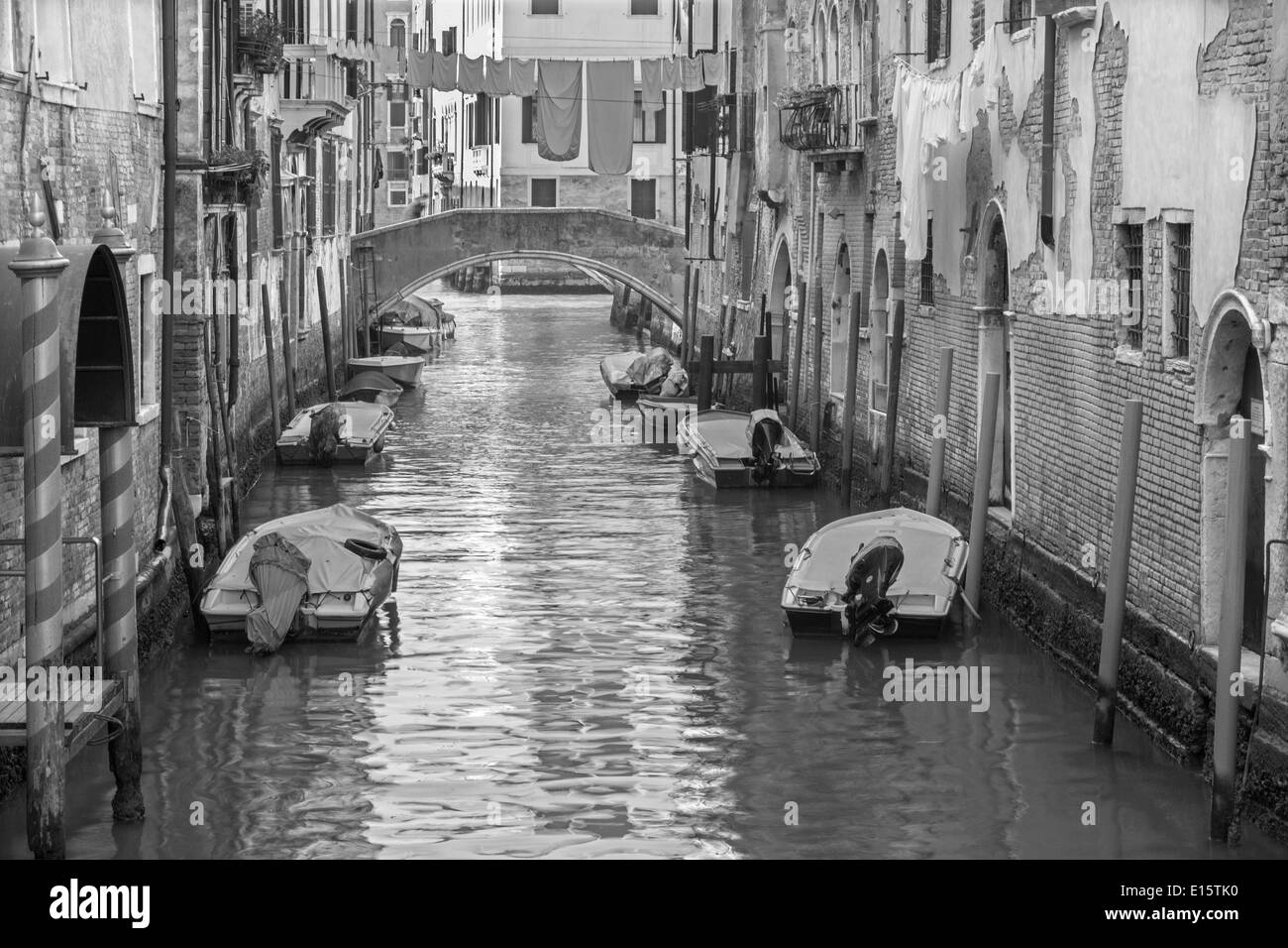 Venezia - Guarda dal Ponte de San Francesco sposa a Rio di San Francesco Foto Stock