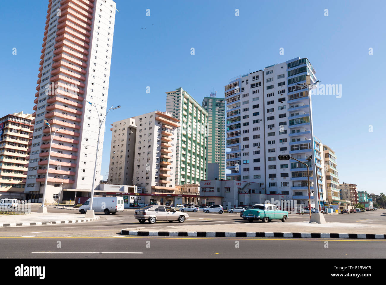 Nuova Avana con molti edifici colorati Foto Stock