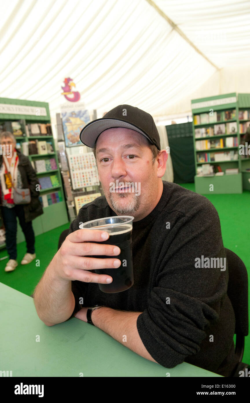 Hay-on-Wye, Powys, Regno Unito. Il 23 maggio 2014. Johnny Vegas a Hay Festival. La Hay Festival della letteratura e delle arti festeggia il suo ventisettesimo anno in Galles. Credito: Graham M. Lawrence/Alamy Live News. Foto Stock