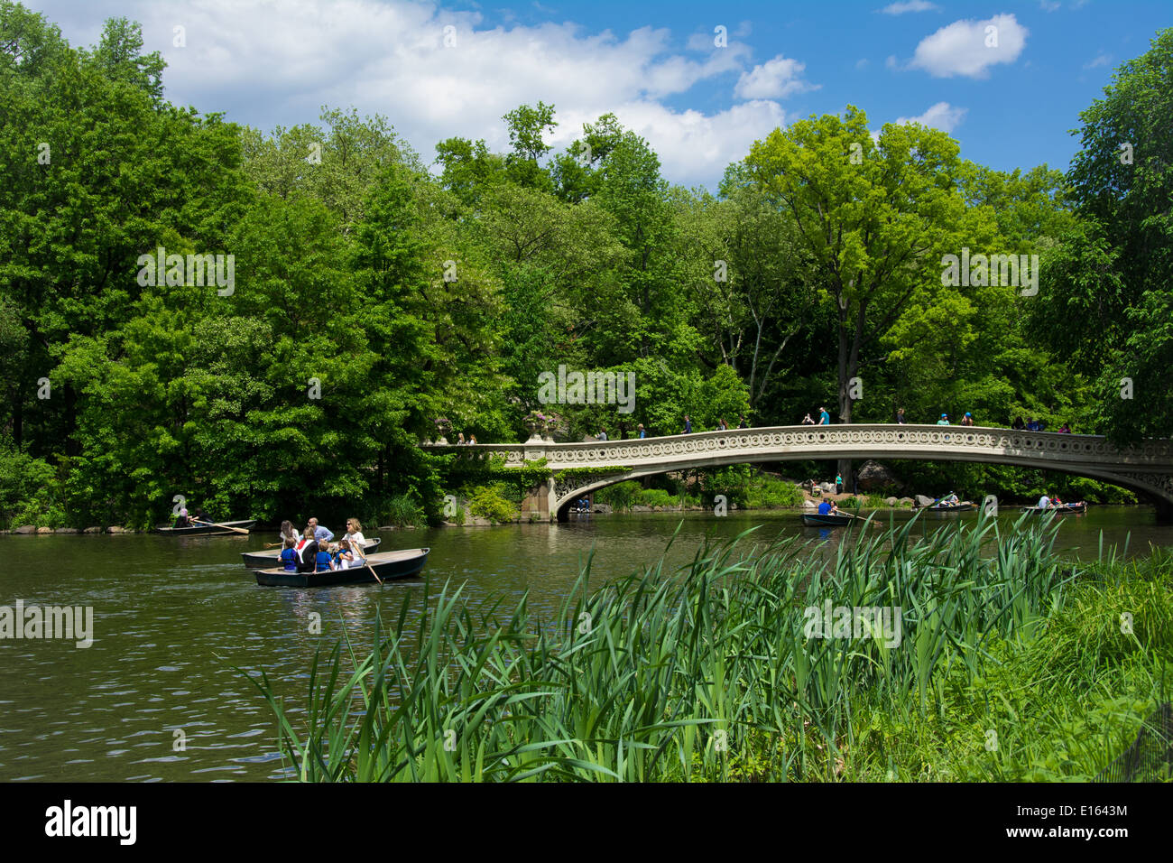 Il ponte di prua è un ben noto punto di riferimento nella città di New York, in zona Central Park. Foto Stock