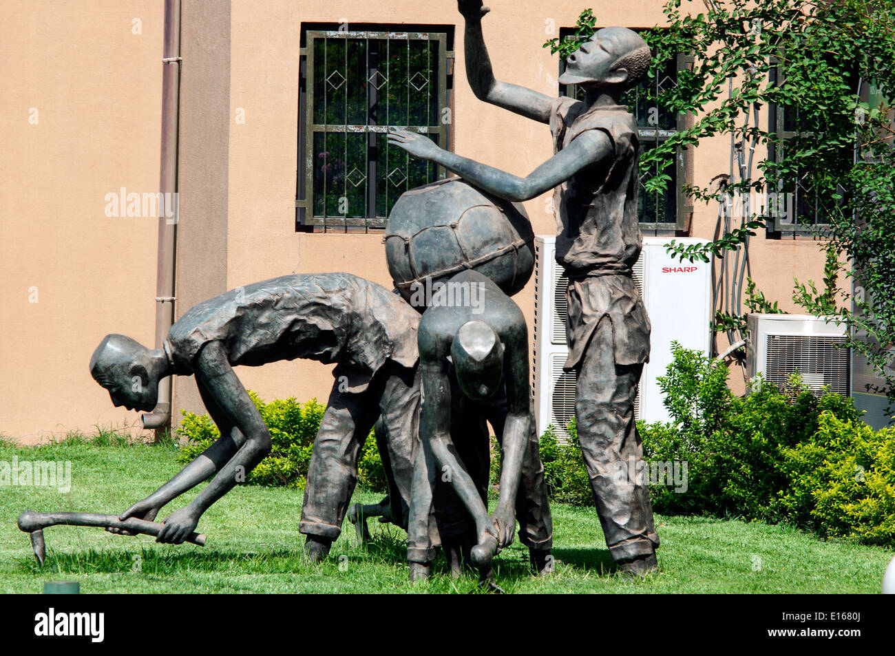 Scultura africana, Ouagadougou, Burkina Faso Foto Stock