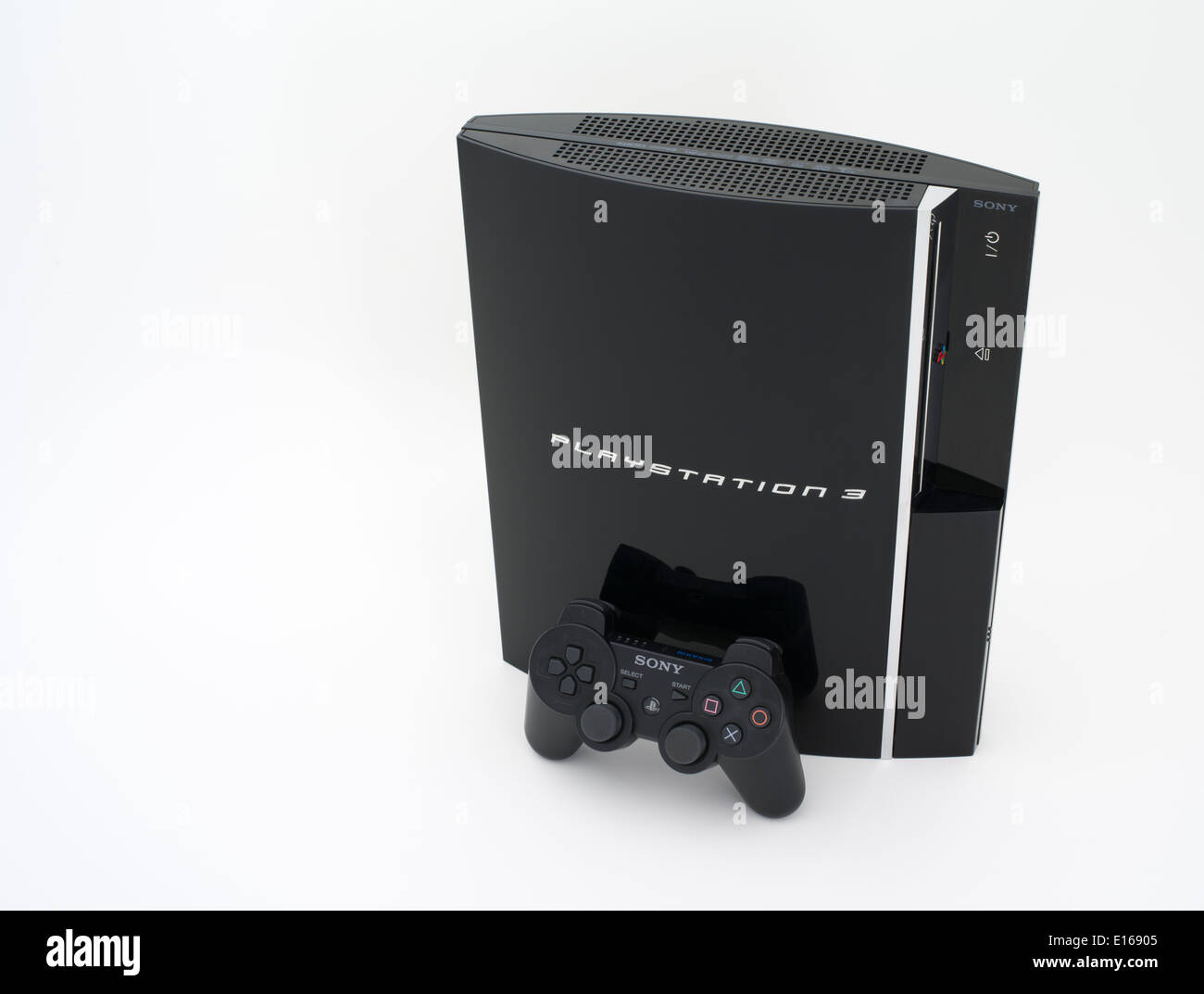 Sony PlayStation 3 console per video game system rilasciato in Giappone 11/ 11/ 2006 Foto Stock