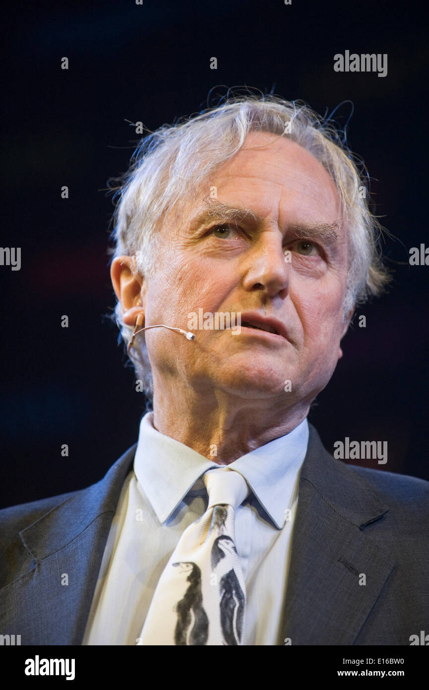 Genetista Richard Dawkins parla di " realizzazione di uno scienziato in scena a Hay Festival 2014 ©Jeff Morgan Foto Stock