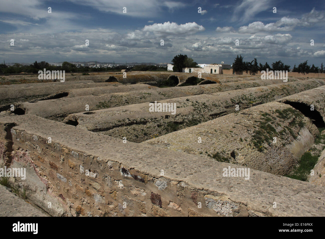 Il romano acqua cisterne a Cartagine, Tunisia Foto Stock