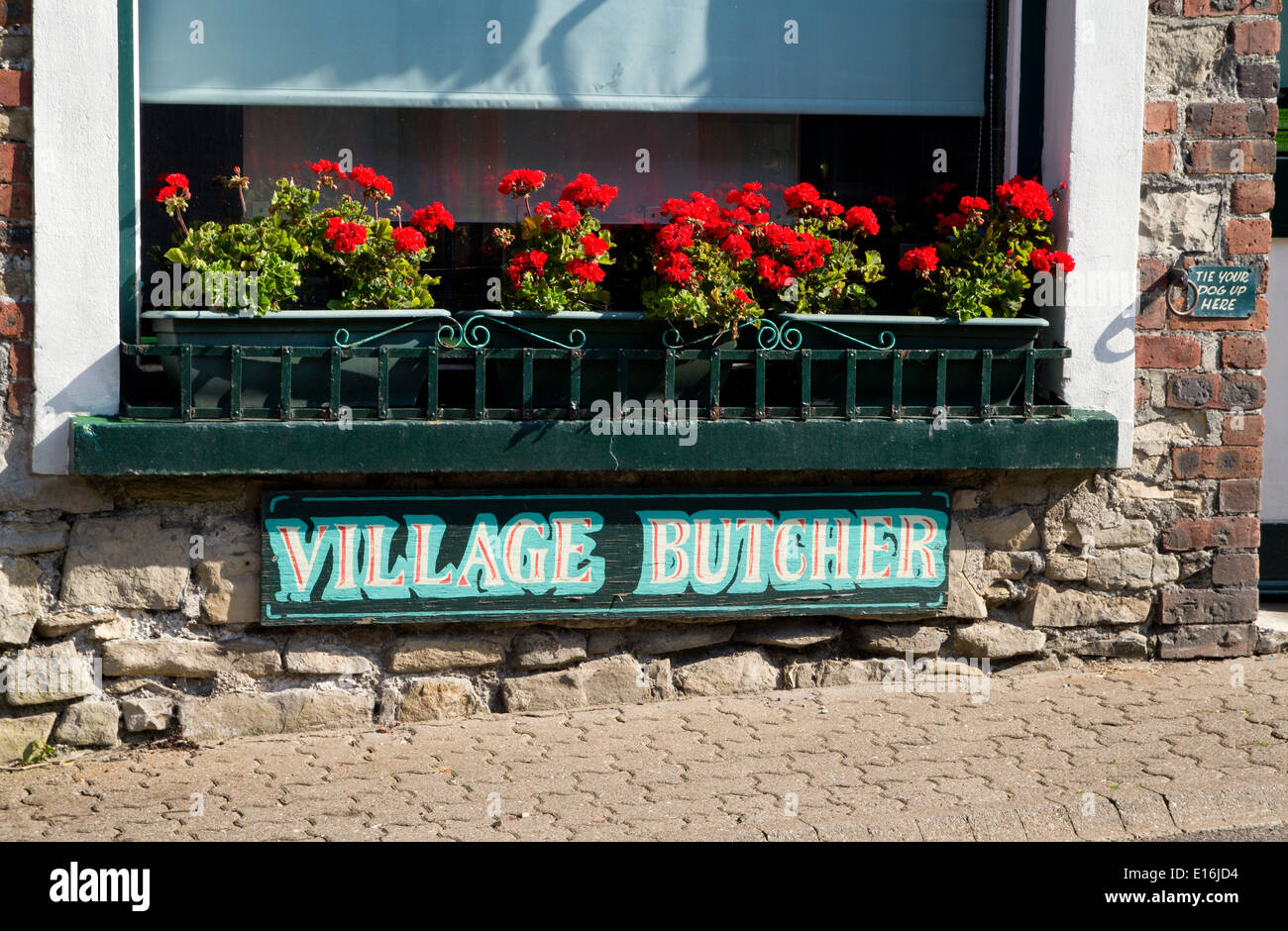 Negozio di macellaio, Llantwit Major, Vale of Glamorgan, South Wales, Regno Unito. Foto Stock