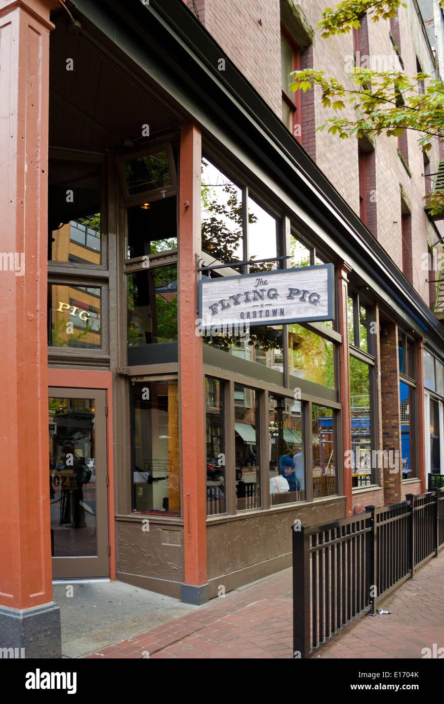 Flying Pig ristorante a Gastown, Vancouver, Canada. Situato nell'edificio del Winters Hotel. Foto Stock