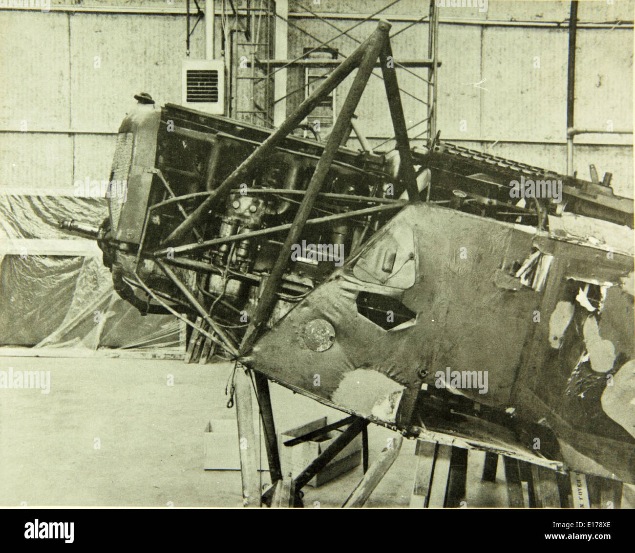 Il Fokker D. VII, un aereo da caccia tedesco della prima guerra mondiale, fu uno degli aerei di maggior successo della guerra. Era noto per le sue eccellenti prestazioni, in particolare in termini di velocità e manovrabilità, che lo rendevano una risorsa cruciale per il Luftstreitkräfte. Foto Stock