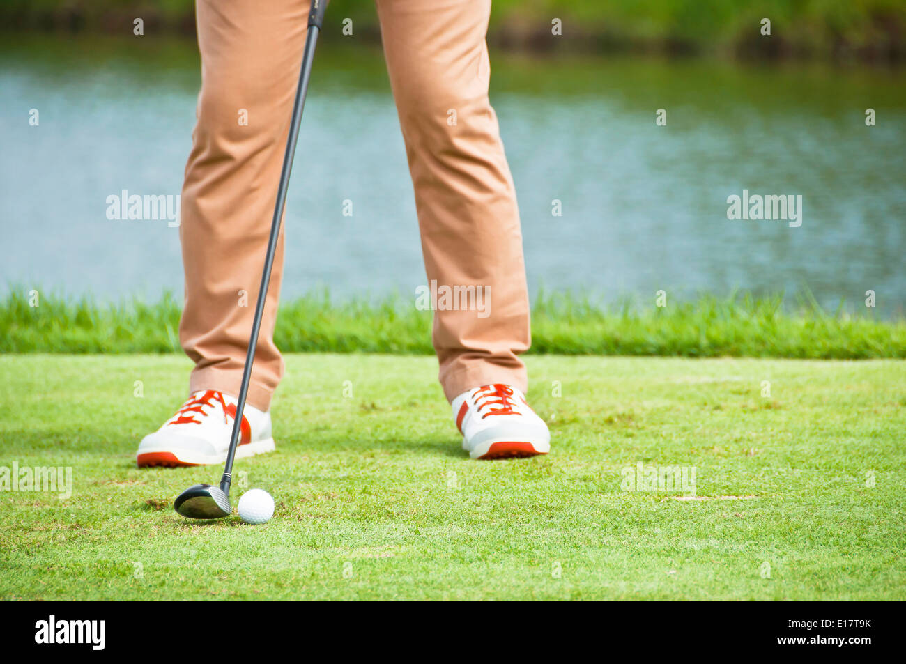 Tee-shot indirizzo. Foto Stock