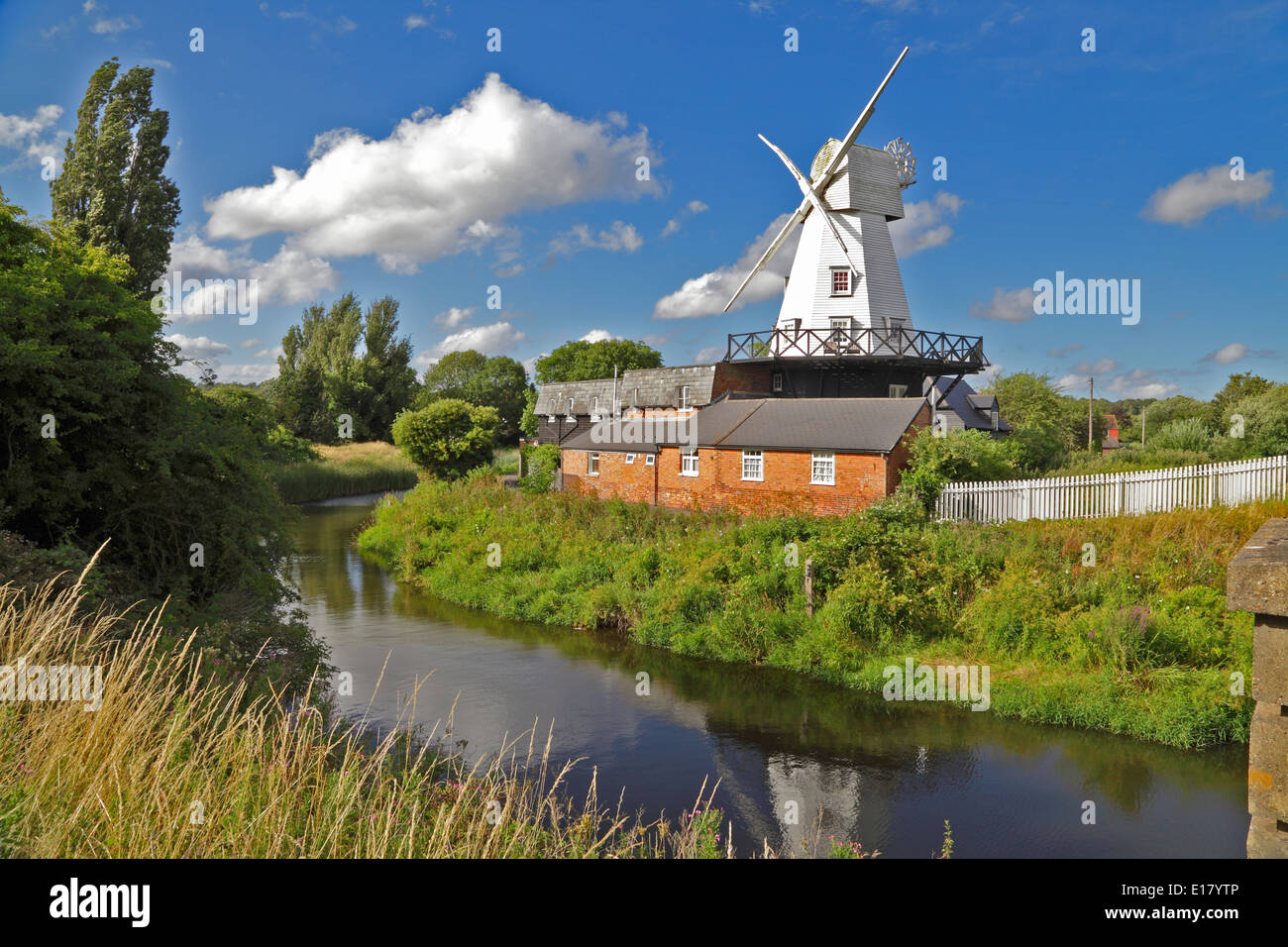 Il mulino a vento a Rye sul fiume Tillingham East Sussex England Gran Bretagna GB UK Foto Stock