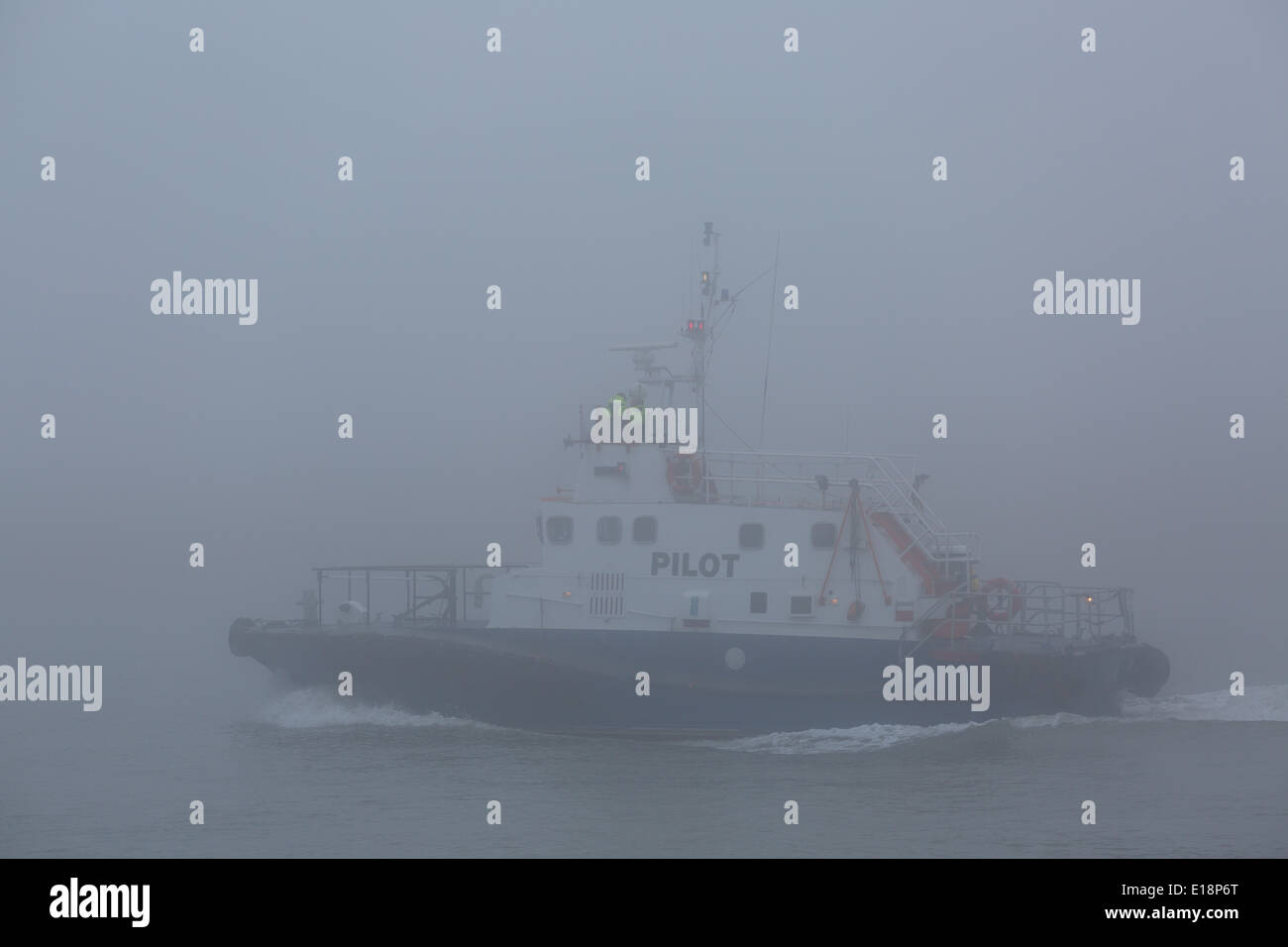 Montrose lancio del progetto pilota in una fitta nebbia di mare. Regno Unito Foto Stock