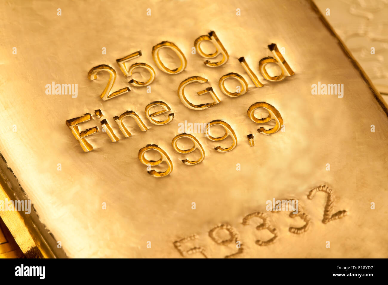 Geldanlage in echtem Gold als Goldbarren und Goldm nzen'. sichere Geldanlage. Foto Stock