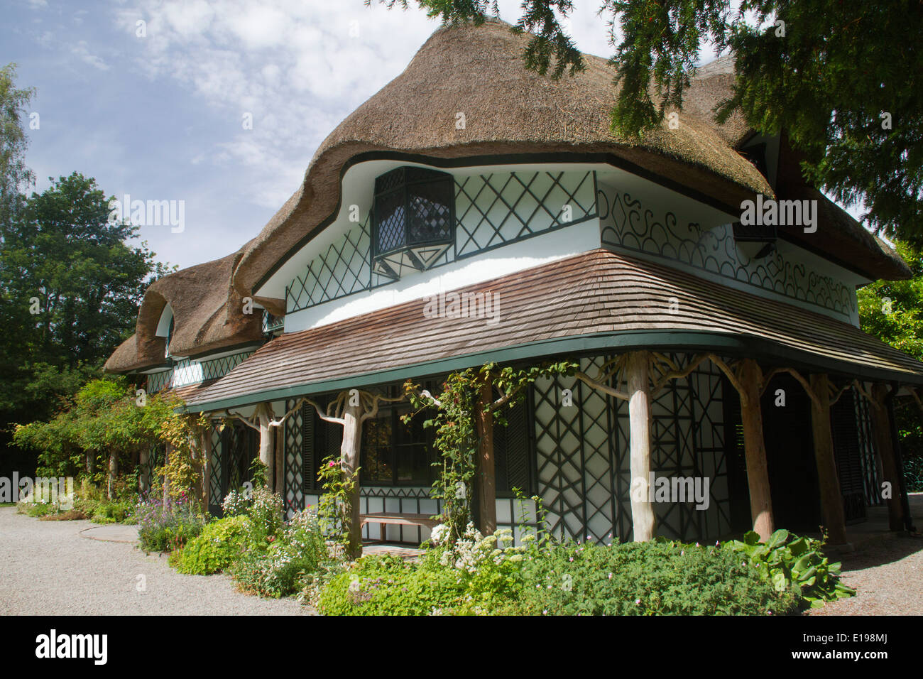 Swiss Cottage costruito nel 1810 e progettato da John Nash è un cottage orne o rustico folley Cahir,l'Irlanda Foto Stock