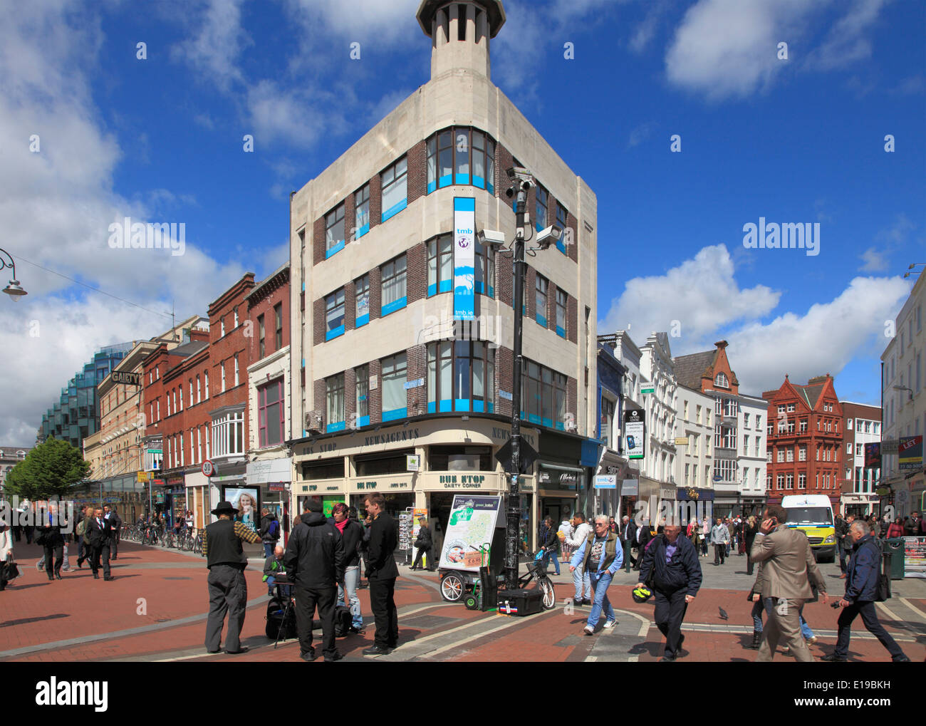 Irlanda, Dublino, Grafton Street, shopping, persone Foto Stock