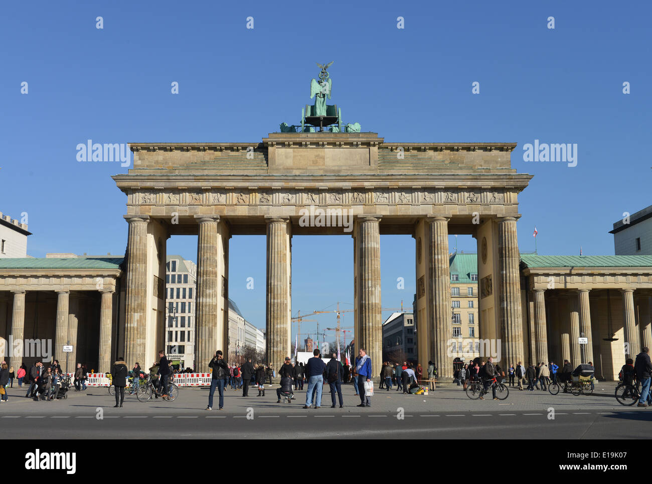 Brandenburger Tor, Platz des 18. Maerz, Mitte, Berlin Deutschland / März Foto Stock
