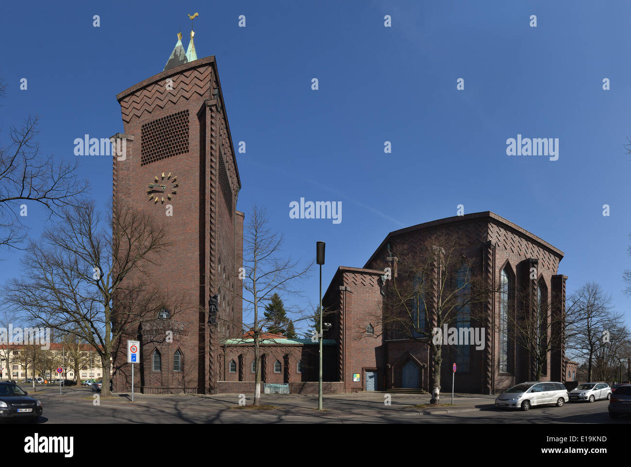 Kreuzkirche, Hohenzollerndamm, Schmargendorf, Wilmersdorf, Berlino, Deutschland Foto Stock