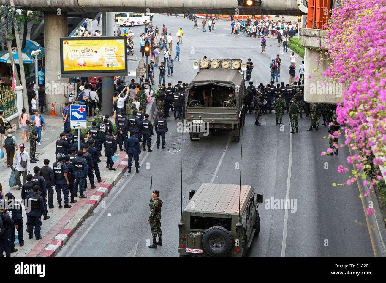 Diga al colpo di stato anti dimostrazione, Bangkok, Thailandia Foto Stock
