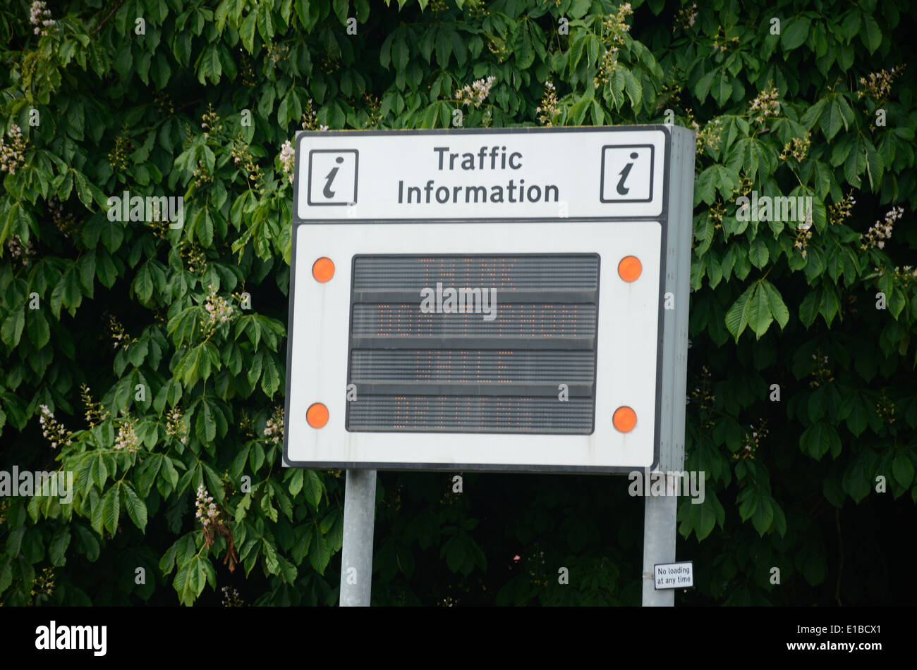 Informazioni sul traffico a display elettronico firmare Foto Stock