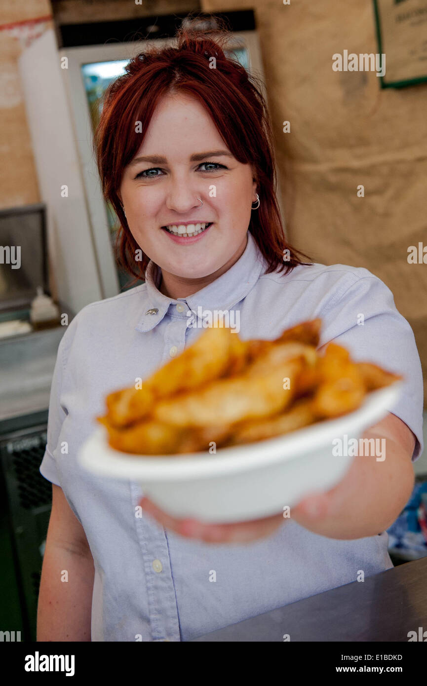 Hay on Wye, Powys, Wales, Regno Unito . Il 29 maggio 2014. Nella foto: Megan dal Welsh Centro Cervo Re: il cibo al fieno Festival, Hay on Wye, Powys, Wales UK. Credito: D Legakis/Alamy Live News Foto Stock