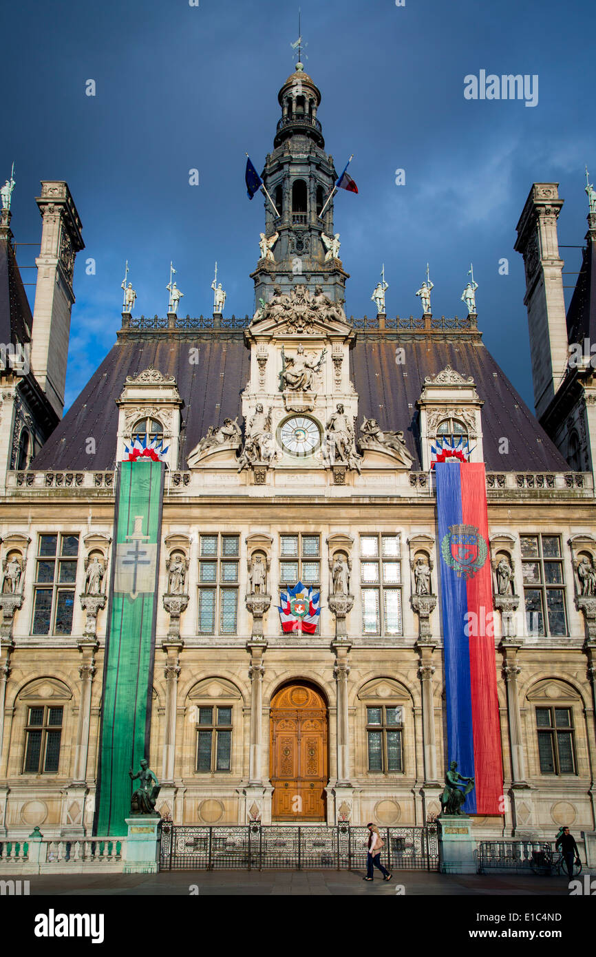 Hotel de Ville al tramonto, Parigi Francia Foto Stock