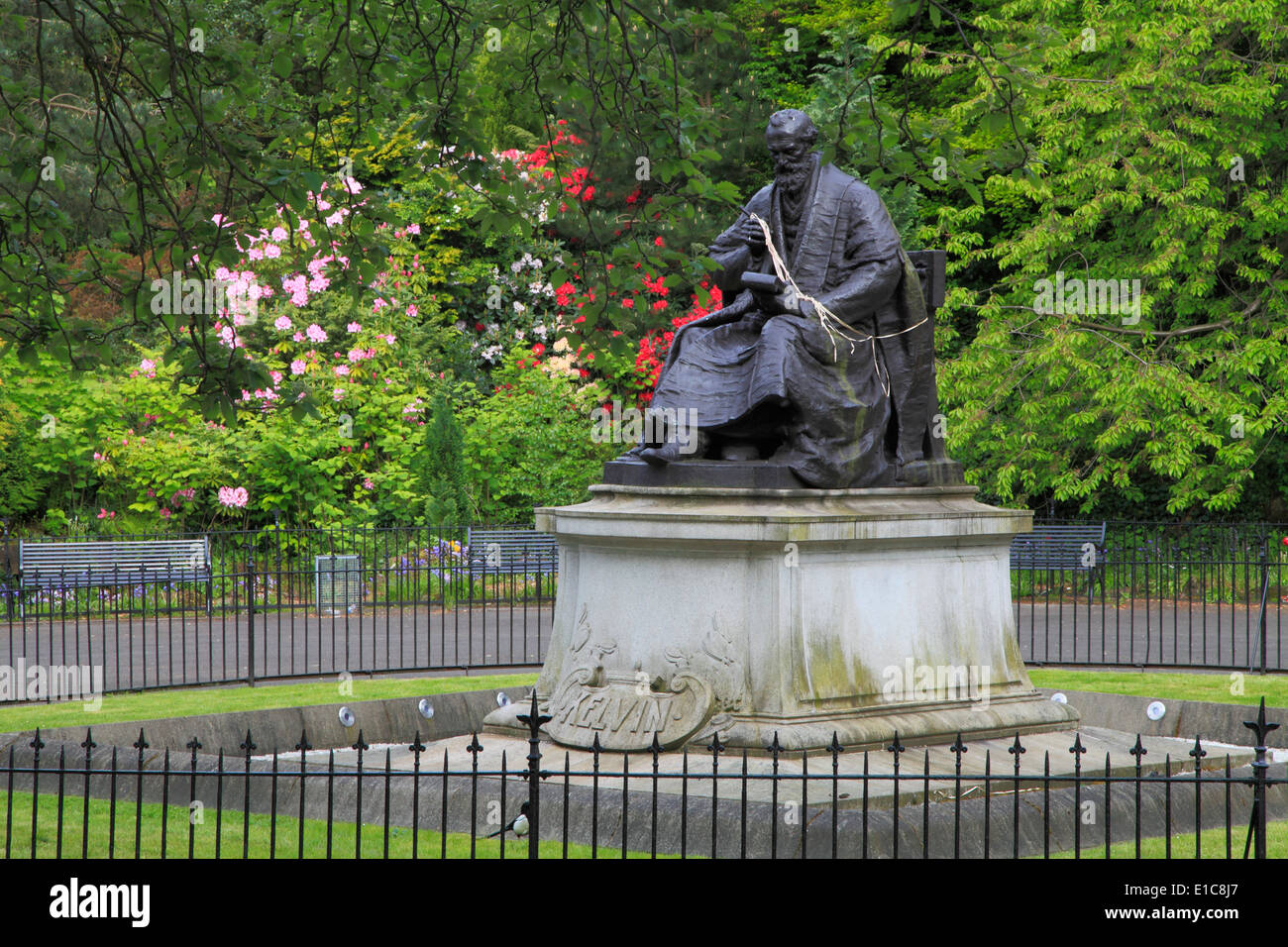 Regno Unito, Scozia, Glasgow, Kelvingrove Park, Statua di Kelvin, Foto Stock