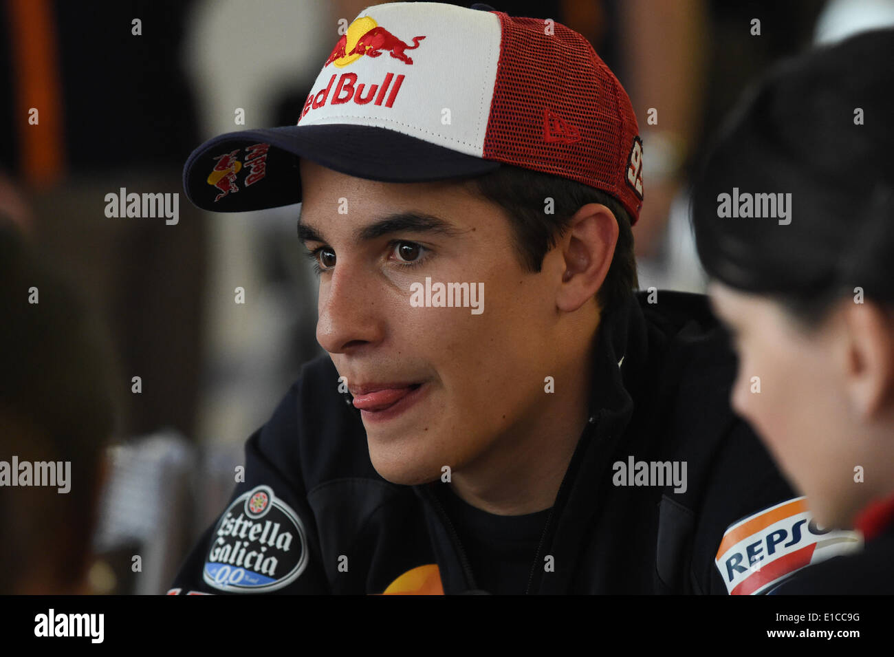 Il Mugello, Italia, 30 maggio, 2014. Marc Marquez (Team Repsol Honda) a media scrum AL GP DI ITALIA Credito: Gaetano Piazzolla/Alamy Live News Foto Stock