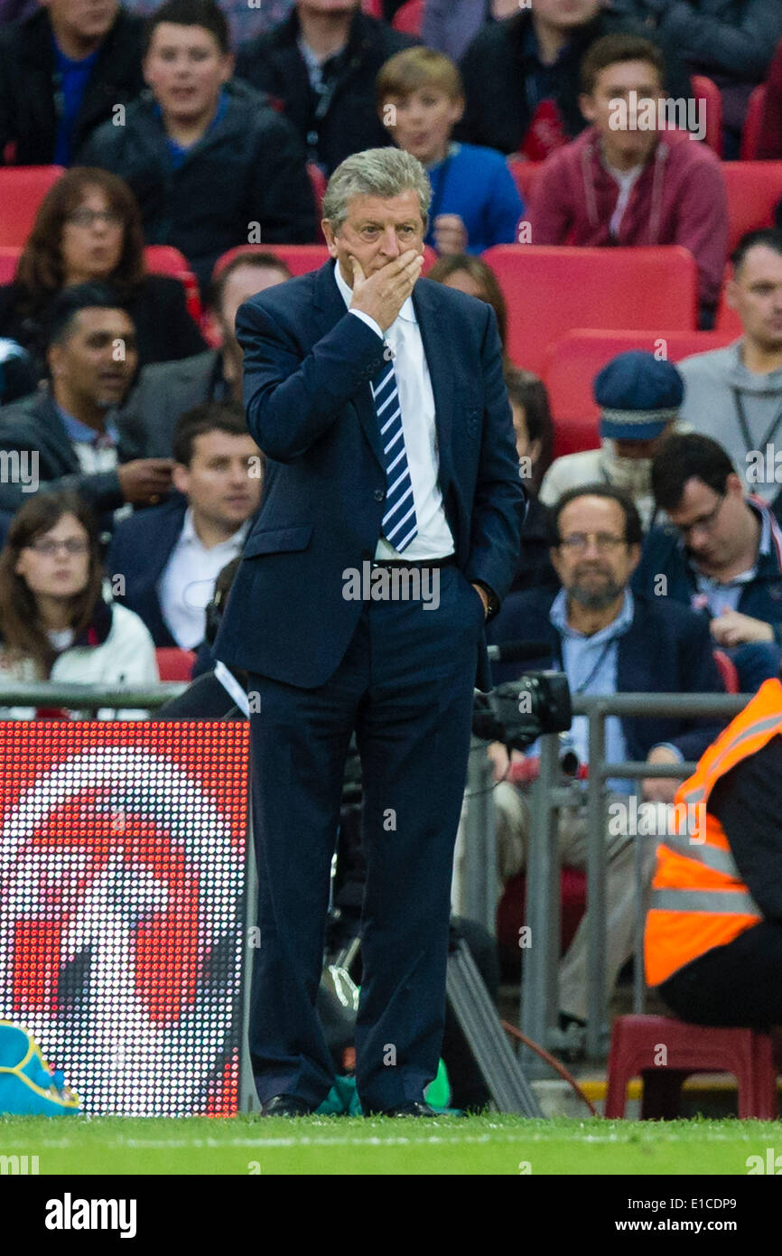 Wembley, Regno Unito. Il 30 maggio 2014. Inghilterra Manager Roy HODGSON guarda su durante la international amichevole tra Inghilterra e Perù allo Stadio di Wembley. Credito: Azione Sport Plus/Alamy Live News Foto Stock