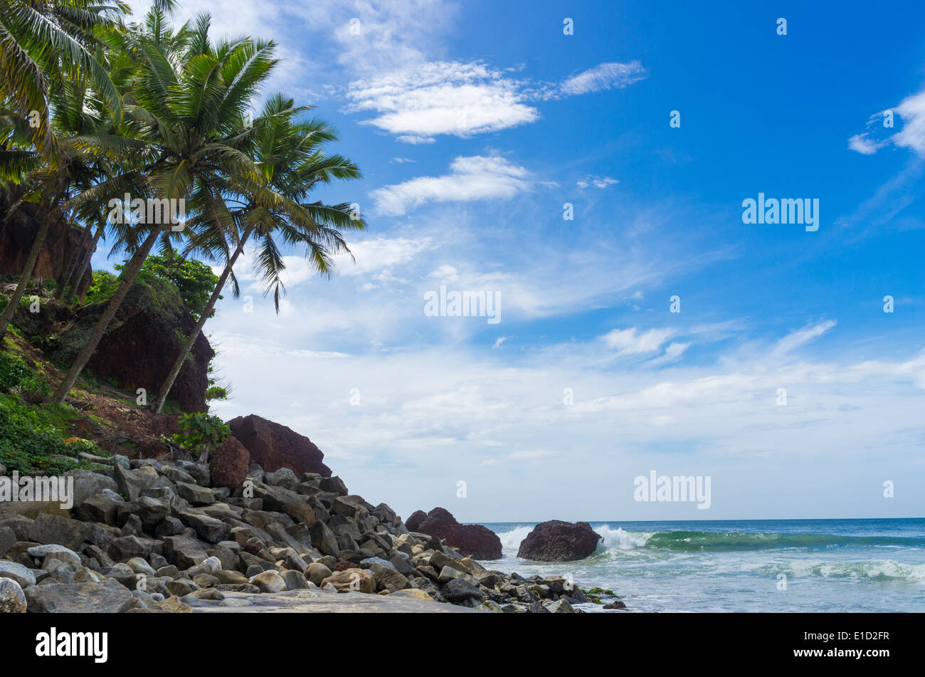 Incredibili spiagge indiano, spiaggia nera, Varkala. Il Kerala, India. Foto Stock