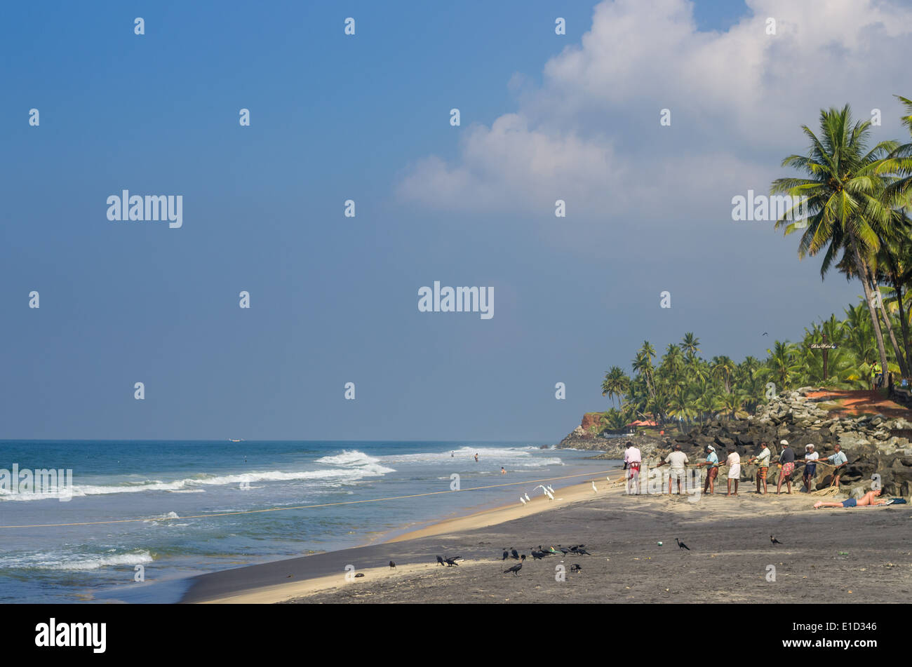 Incredibili spiagge indiano, spiaggia nera, Varkala. Il Kerala, India. Foto Stock