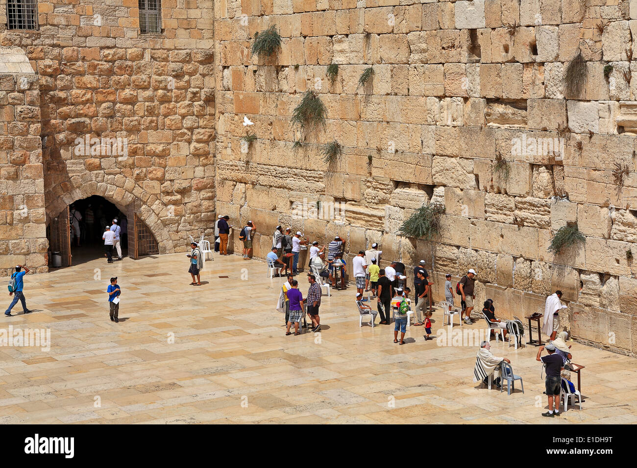 Le persone al Muro Occidentale di Gerusalemme, Israele. Foto Stock