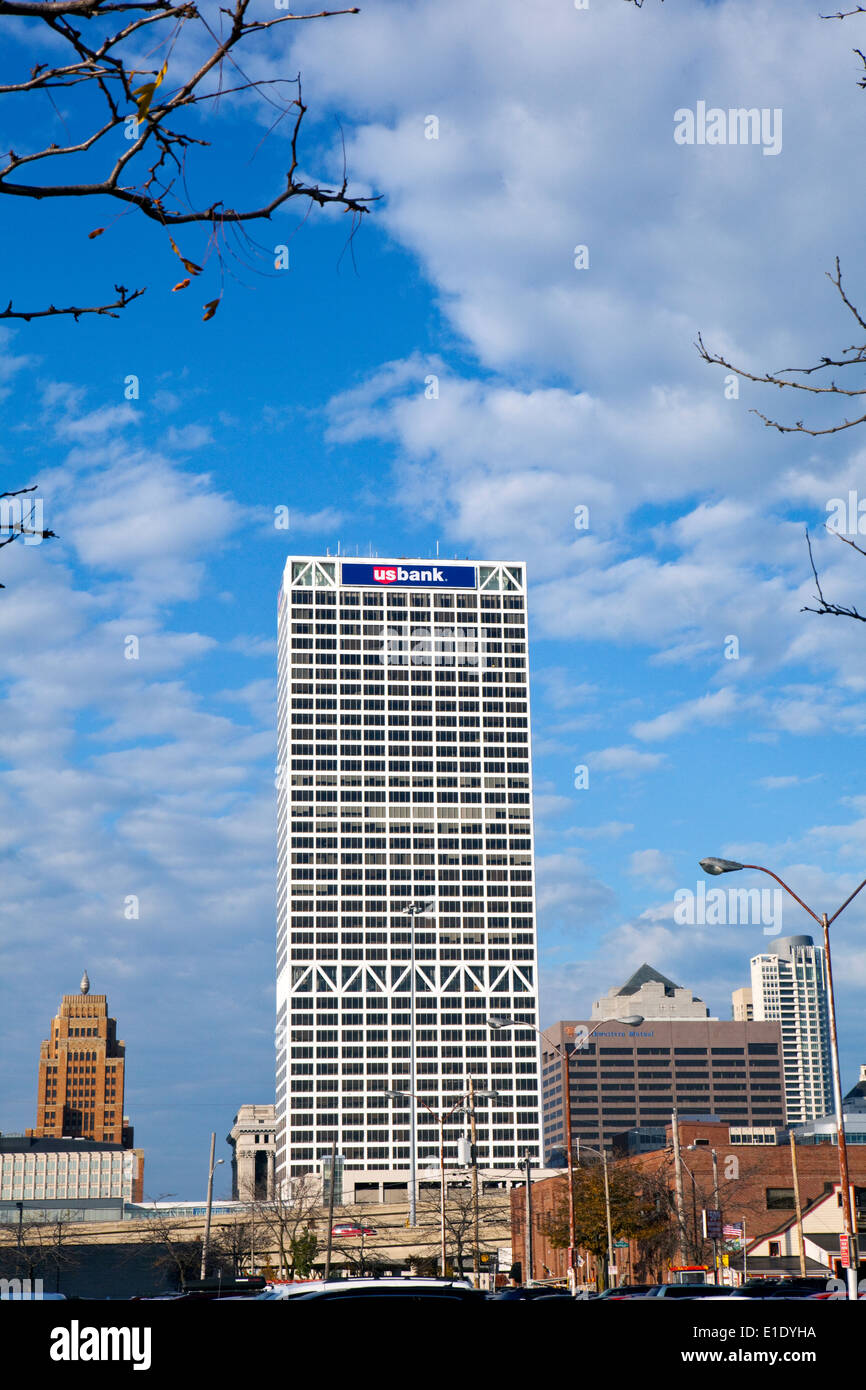 Una vista della US Bank Building a Milwaukee nel Wisconsin Foto Stock