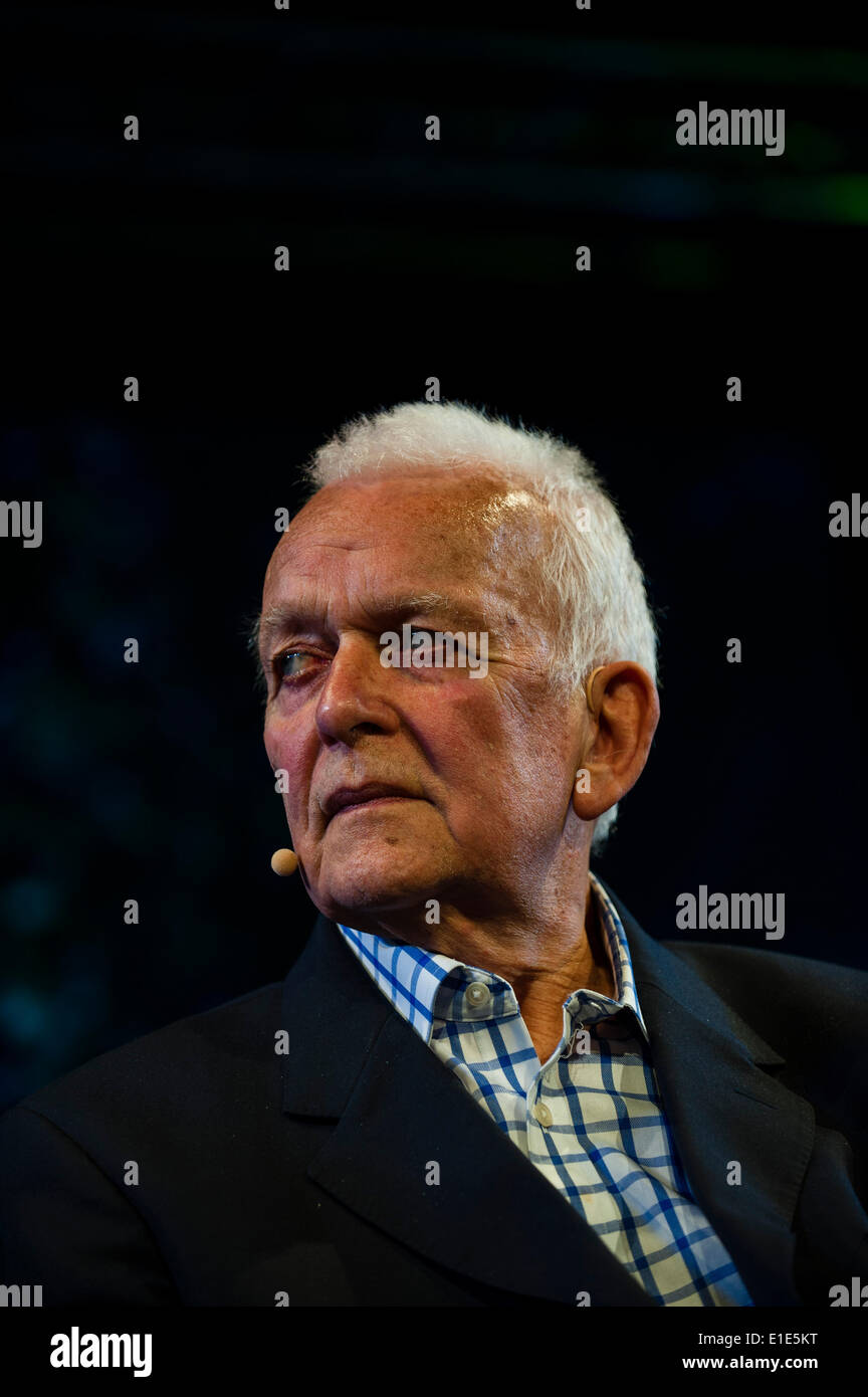 Hay-on-Wye, Powys, Regno Unito. 31 Maggio, 2014. Autore e sceneggiatore Andrew Davies appare sul penultimaate giorno del ventisettesimo Hay Festival della letteratura e delle Arti 2014. Credito: Graham M. Lawrence/Alamy Live News. Foto Stock