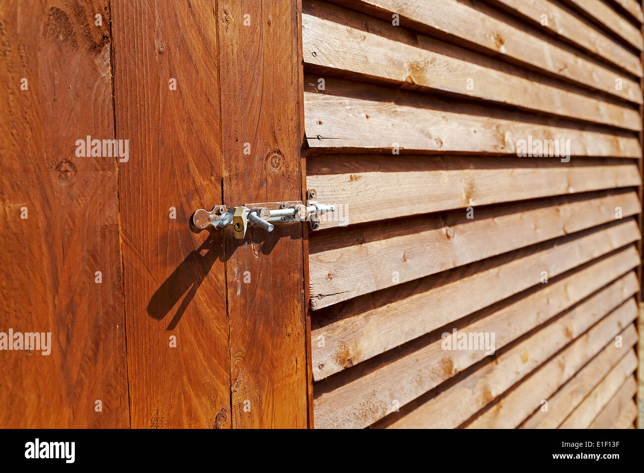 Tettoia in legno e bloccare Closeup Foto Stock