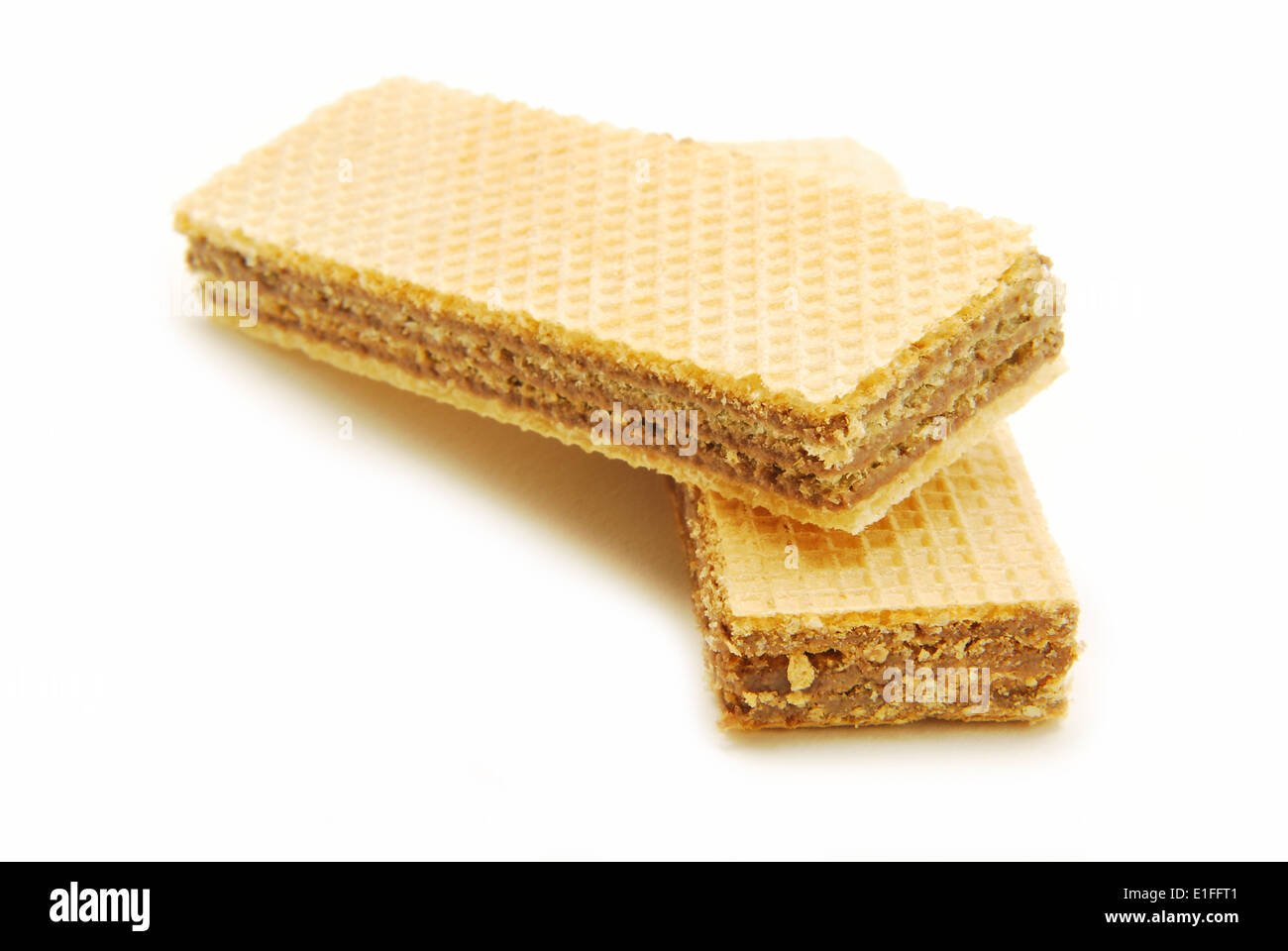 Wafer al cioccolato isolato su bianco Foto Stock