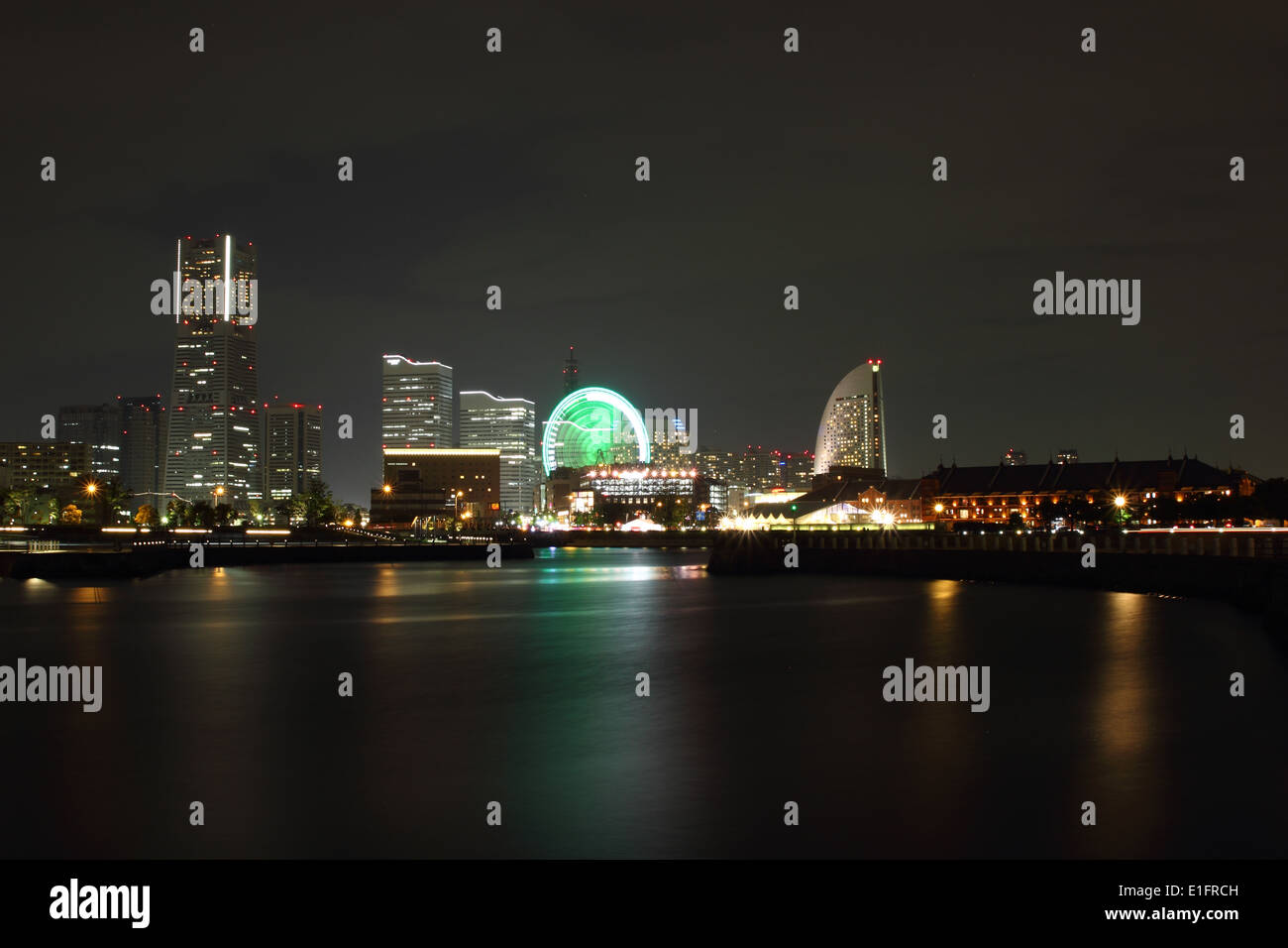 Città di Yokohama in Giappone a notte Foto Stock