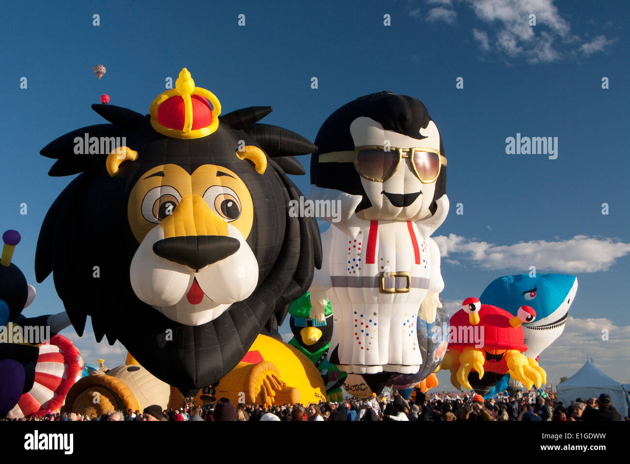 Stati Uniti d'America, New Mexico di Albuquerque, 2012 Balloon Fiesta, di forma speciale rodeo, in mongolfiera ad aria calda Foto Stock