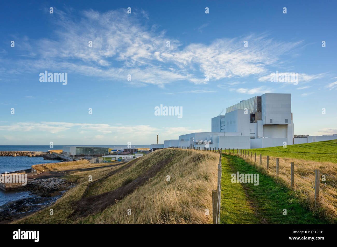 Centrale nucleare di Torness vicino a Dunbar in East Lothian, Scozia. Foto Stock