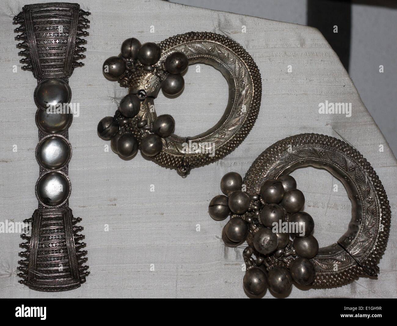 Ornamenti in argento (corpo gioielli) dall'India del XIX secolo Foto Stock