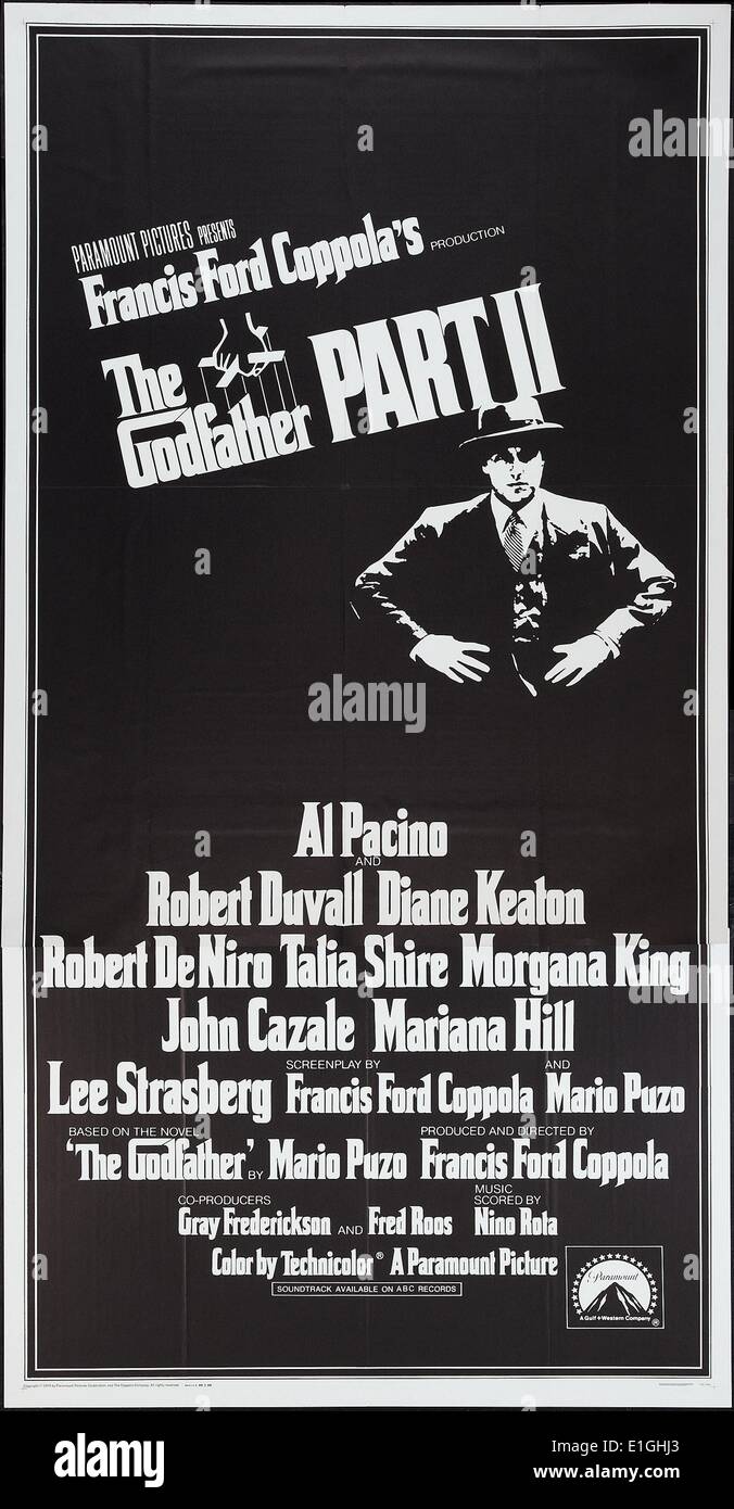 Il Padrino parte II è un 1974 American epica prodotto e diretto da Francis Ford Coppola da una sceneggiatura co-scritto con Mario Puzo, interpretato da Al Pacino, Robert Duvall, Diane Keaton e Robert De Niro. Foto Stock