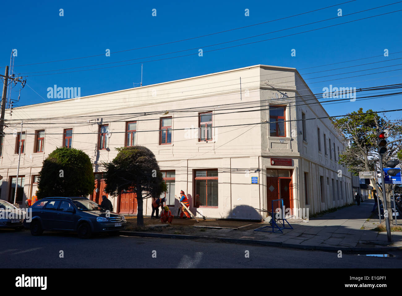 Hotel Cosmo edificio che ora gli uffici di polizia Punta Arenas in Cile Foto Stock