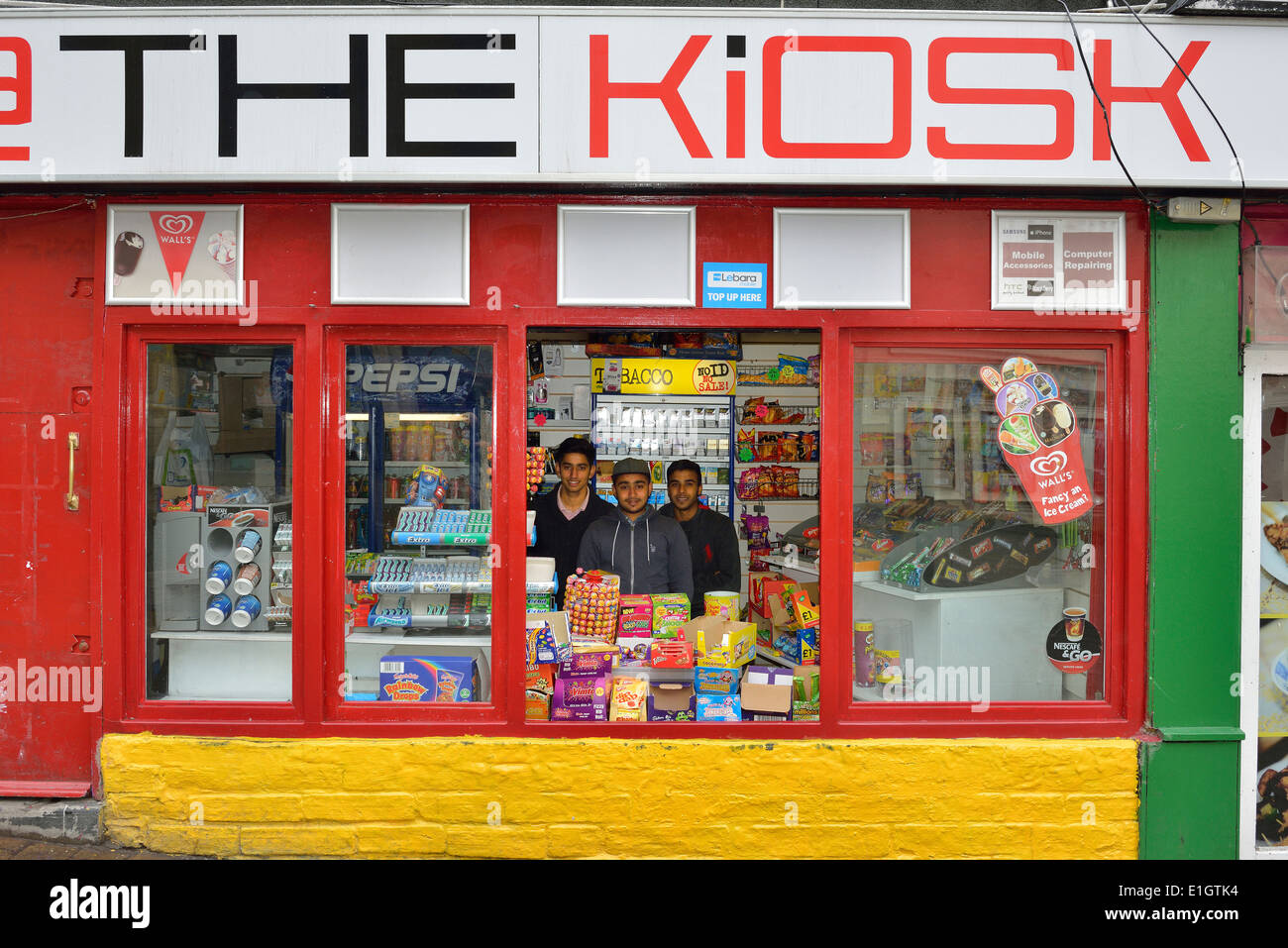 Il Chiosco shop, grande Horton Road, Bradford. Inghilterra, Regno Unito Foto Stock