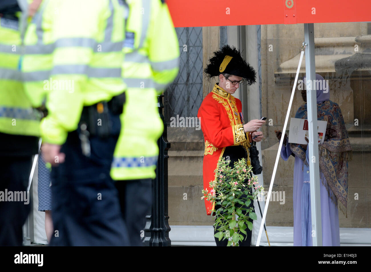 Londra, Regno Unito. 04 Giugno, 2014. Lo stato Apertura del Parlamento, gli edifici del Parlamento, Westminster, London. Dopo la cerimonia Foto Stock