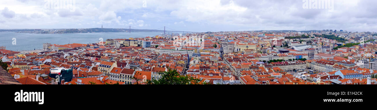 Panorama da case di Lisbona e Porto in Portogallo Foto Stock