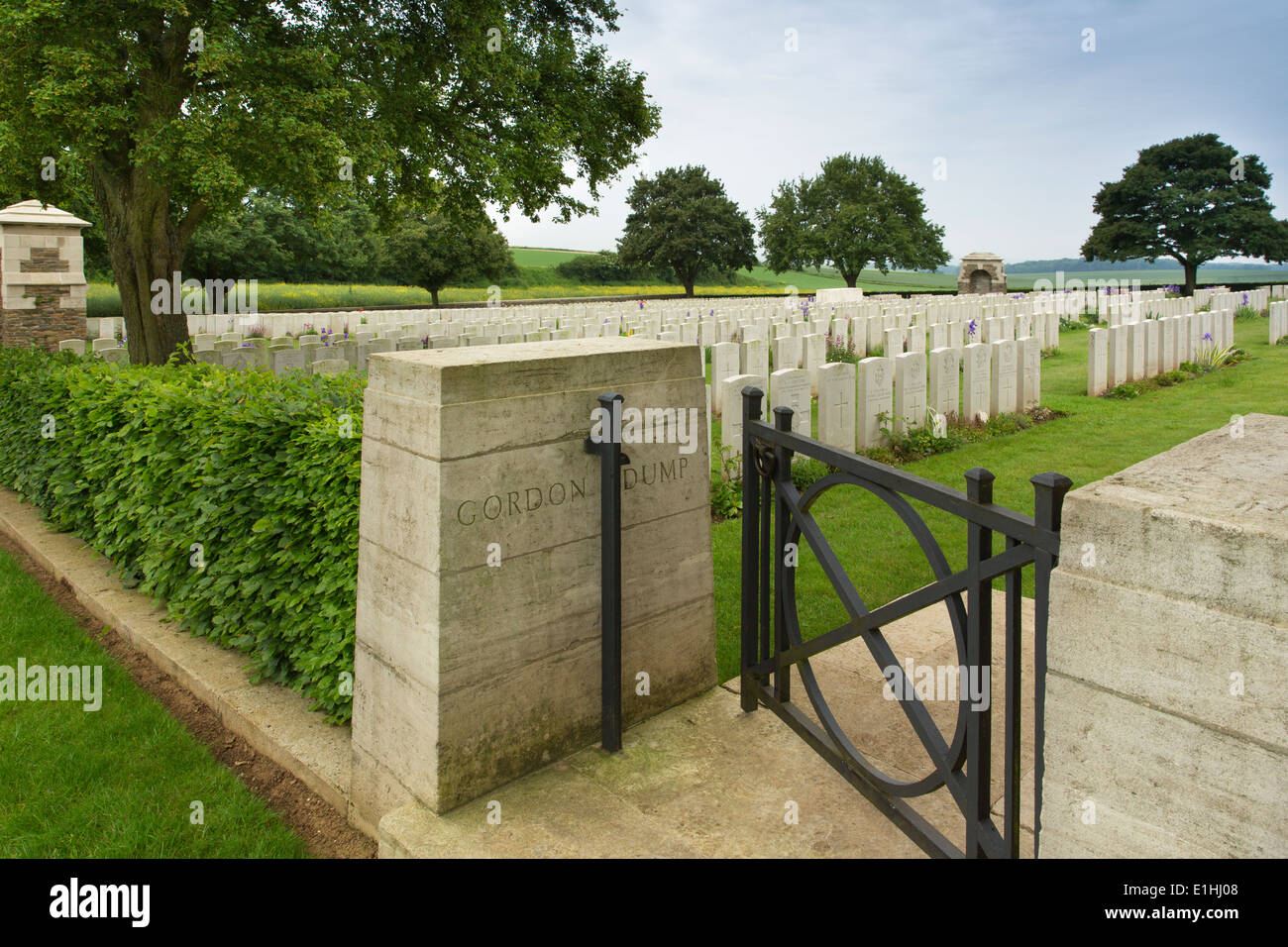 British and Commonwealth Prima Guerra Mondiale cimitero di 'Gordon Dump' nella Somme, Francia progettato da Lutyens Foto Stock