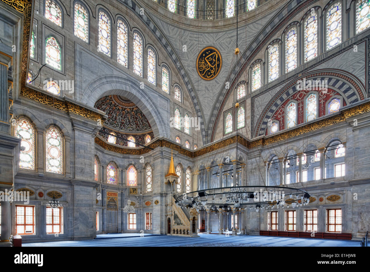 Nuruosmaniye moschea o Nuruosmaniye Camii, Beyazit, Istanbul, parte europea, Turchia Foto Stock