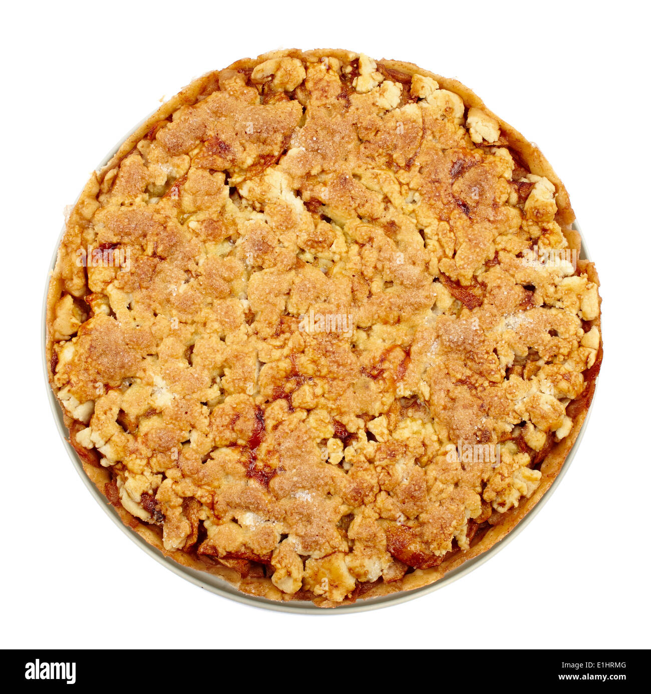 Primo piano di una croccante torta di mele isolate su sfondo bianco Foto Stock