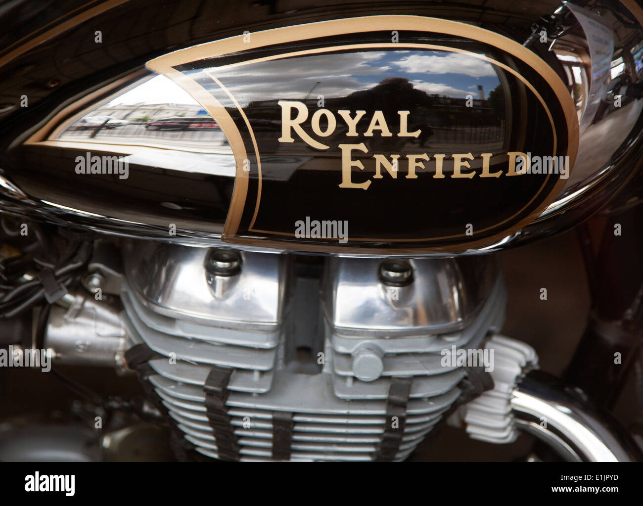 royal-enfield-logo-immagini-e-fotografie-stock-ad-alta-risoluzione-alamy