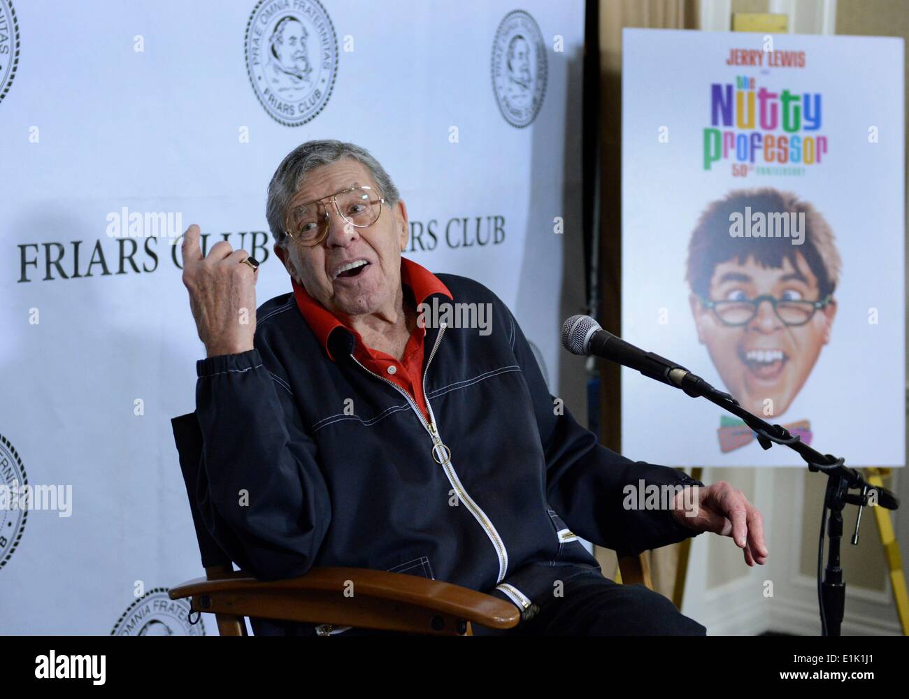 New York, NY, STATI UNITI D'AMERICA. 5 Giugno, 2014. Jerry Lewis presso gli arrivi per i frati Club cinquantesimo anniversario del professore matto, i Frati Club, New York, NY Giugno 5, 2014. Credito: Derek Storm/Everett raccolta/Alamy Live News Foto Stock